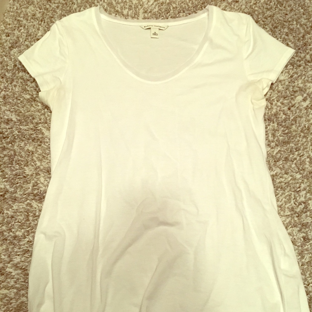 White Banana Republic tee